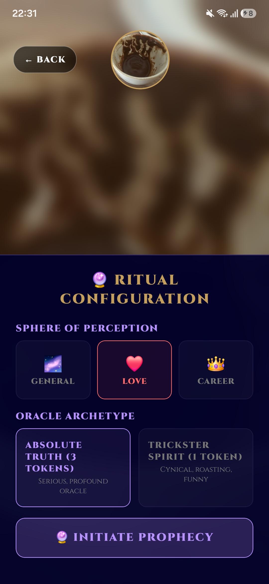 Choosing the reading focus — General, Love, or Career — and an oracle archetype before generating a reading.